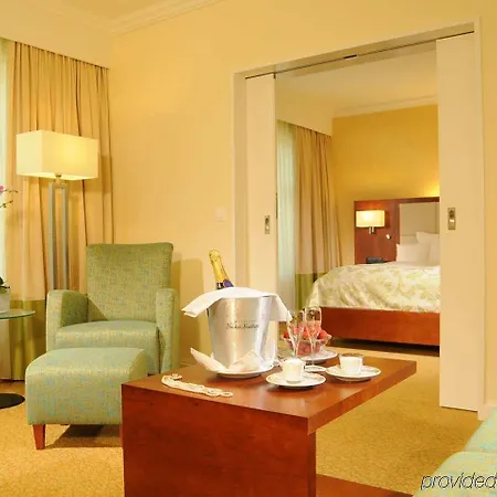 Hilton 5*