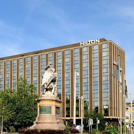 Ξενοδοχείο Hilton 5*