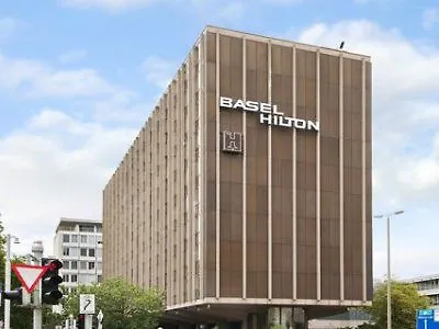 Hilton Ξενοδοχείο 5*