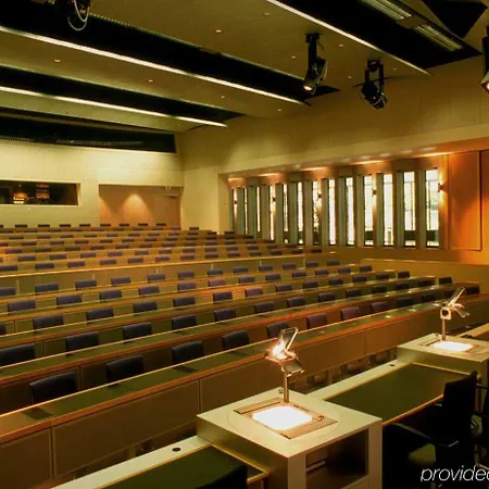 Hilton Hotel 5*